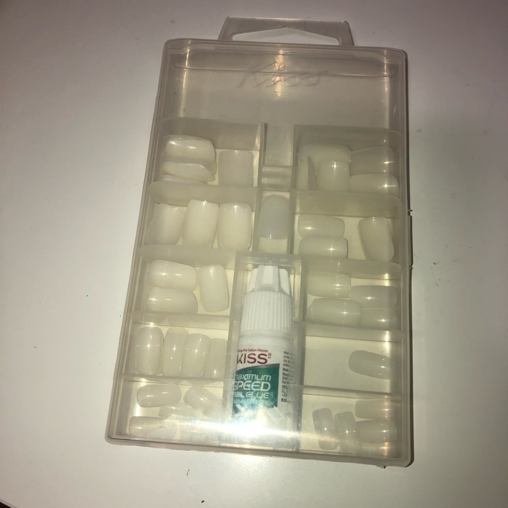 Nails set - Picture 2 of 2